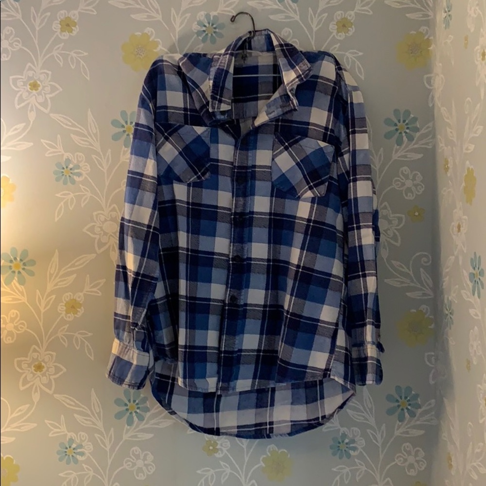 Blue and white checkered flannel